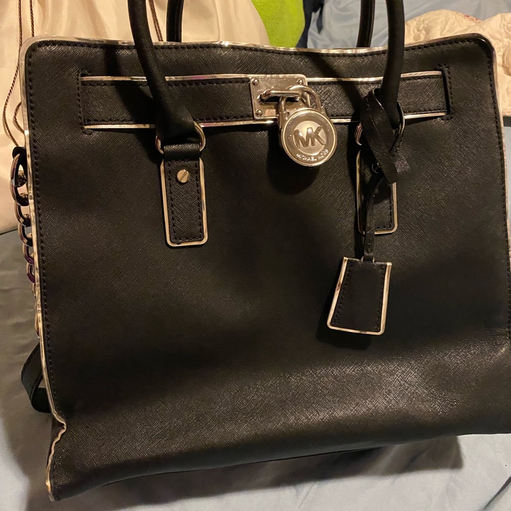 Michael Kors Hamilton Large with Silver Accents! Excellent used condition!